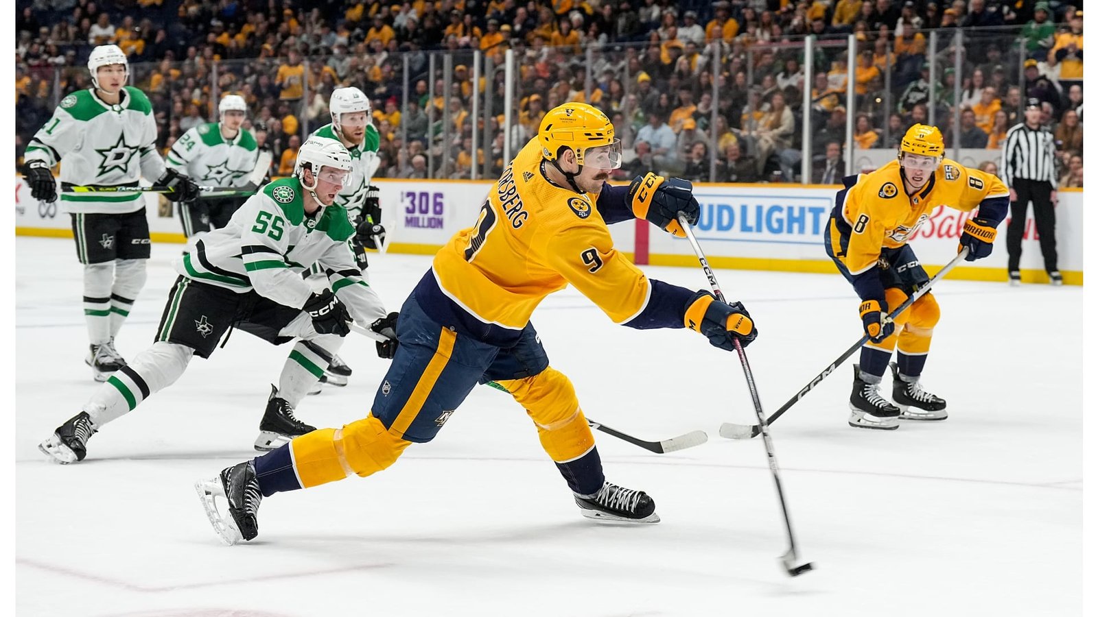 Hockey Fans, Brace Yourselves for a Central Division Clash! Nashville Predators vs. Dallas Stars